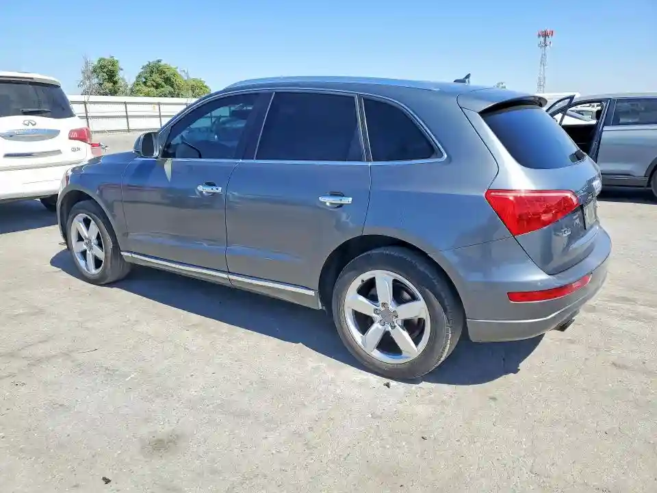WA1LFAFP9CA015773 2012 AUDI Q5-1