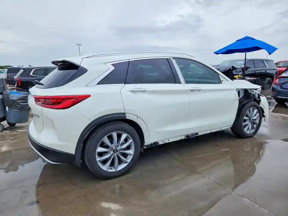 3PCAJ5M11LF113897 2020 INFINITI QX50-2