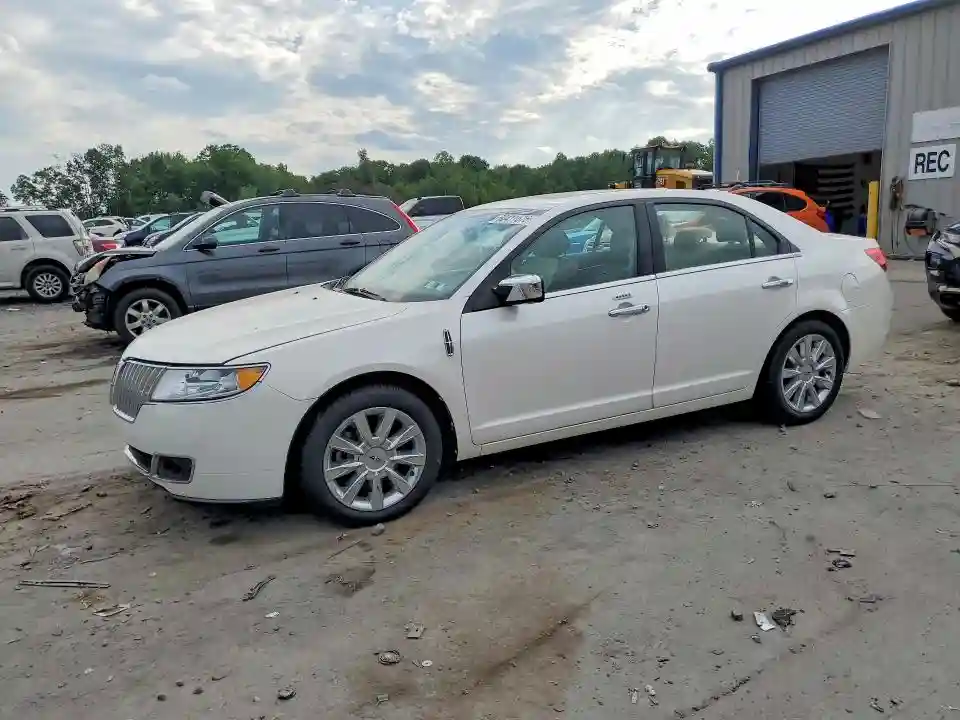 3LNHL2JC9CR830779 2012 LINCOLN MKZ-0