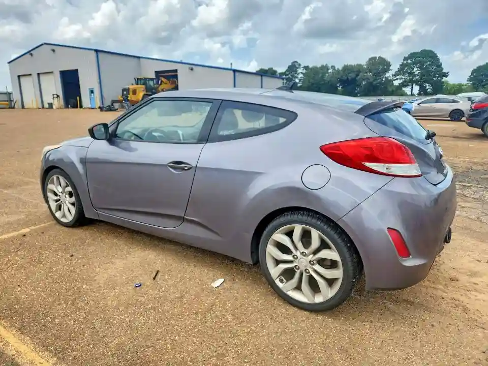KMHTC6AD1DU145504 2013 HYUNDAI VELOSTER-1