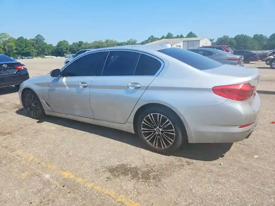 WBAJA5C55JG898140 2018 BMW 5 SERIES-1