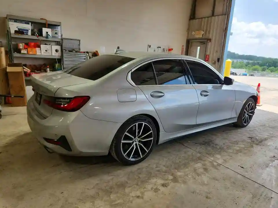 WBA5R1C02LFH74829 2020 BMW 3 SERIES-2