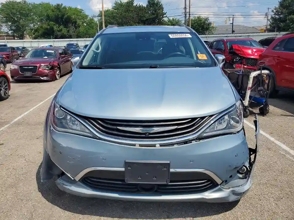 2C4RC1N77HR798122 2017 CHRYSLER PACIFICA-4