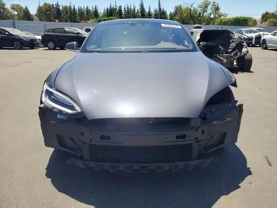 5YJSA1E2XGF153017 2016 TESLA MODEL S-4