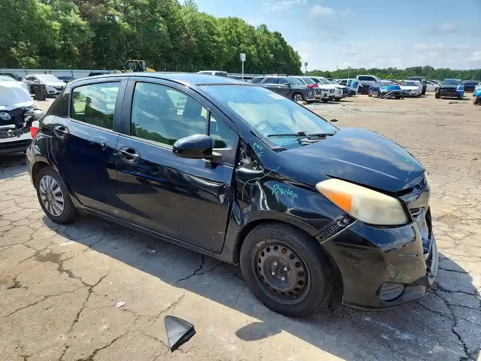 JTDKTUD3XCD531375 2012 TOYOTA YARIS 5-DO-3