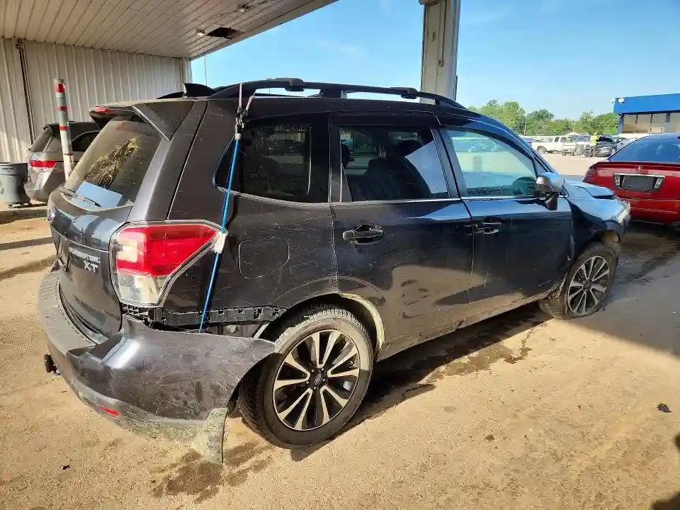 JF2SJGWC5JH475616 2018 SUBARU FORESTER-2