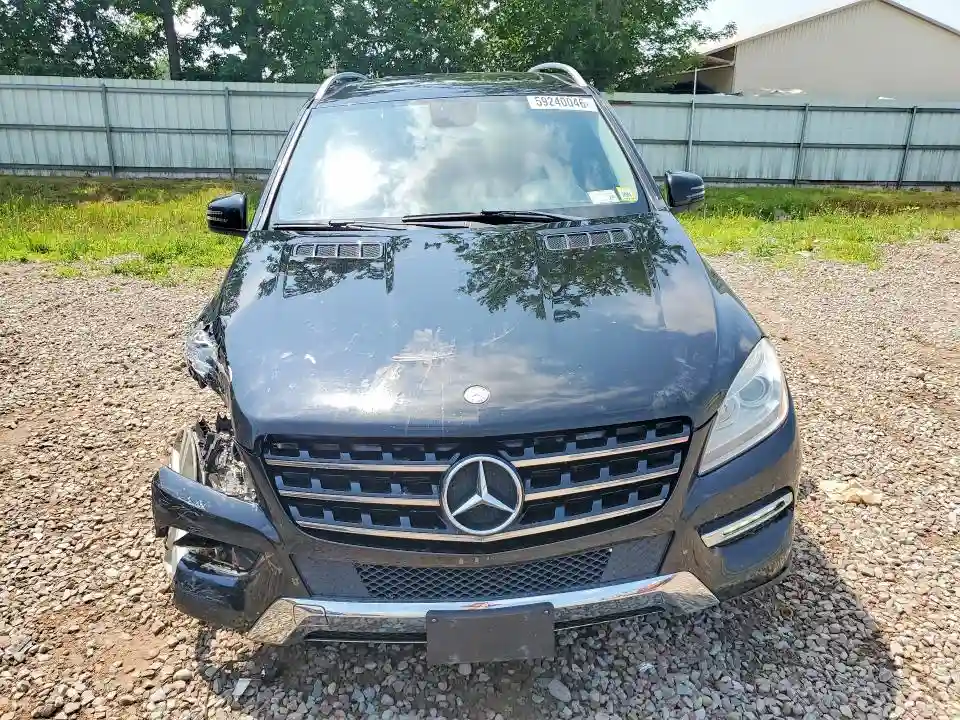 4JGDA5HBXCA002916 2012 MERCEDES-BENZ M-CLASS-4