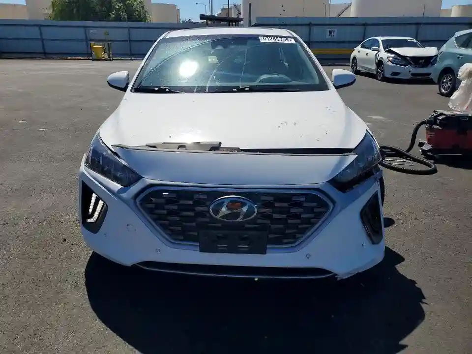 KMHC05LC3MU255283 2021 HYUNDAI IONIQ-4