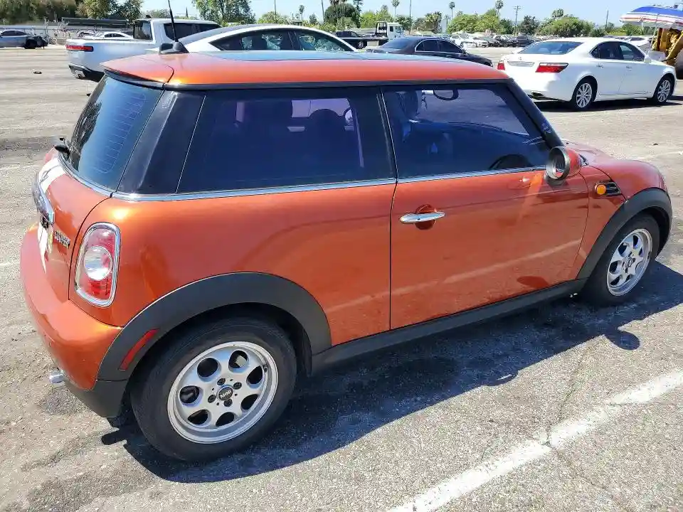 WMWSU3C50CT256032 2012 MINI COOPER-2