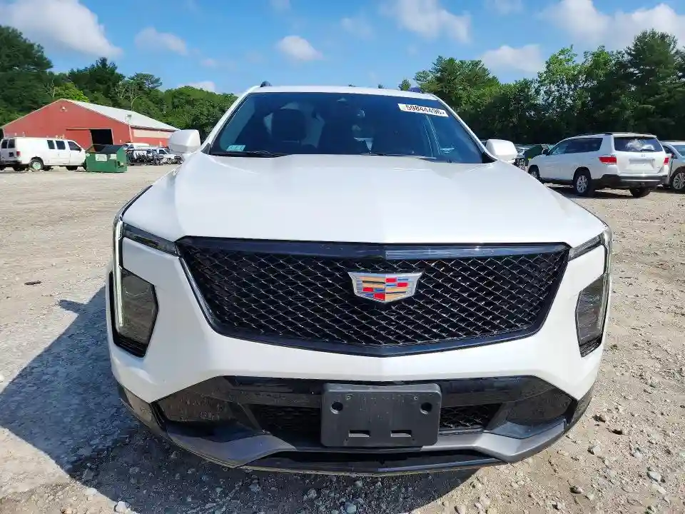 1GYFZFR48RF244671 2024 CADILLAC XT4-4