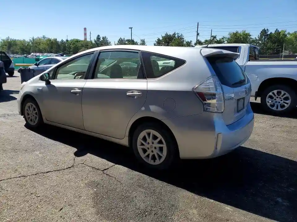 JTDZN3EU1C3180193 2012 TOYOTA PRIUS-1