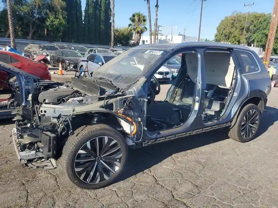 YV4H60PG5S1372819 2025 VOLVO XC90-0