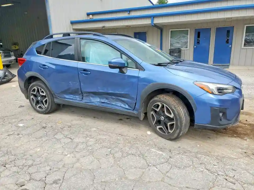 JF2GTAMC4JH235358 2018 SUBARU CROSSTREK-3