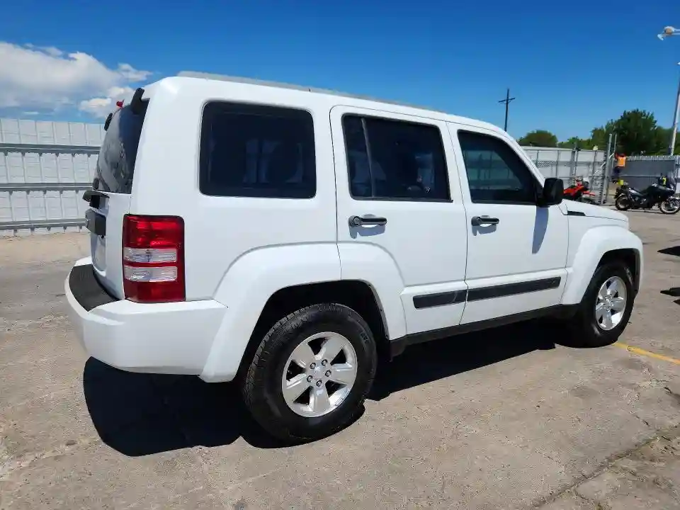 1J4PN2GK4BW553800 2011 JEEP LIBERTY-2