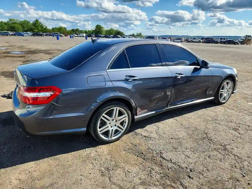 WDDHF7CB9AA072887 2010 MERCEDES-BENZ E-CLASS-2