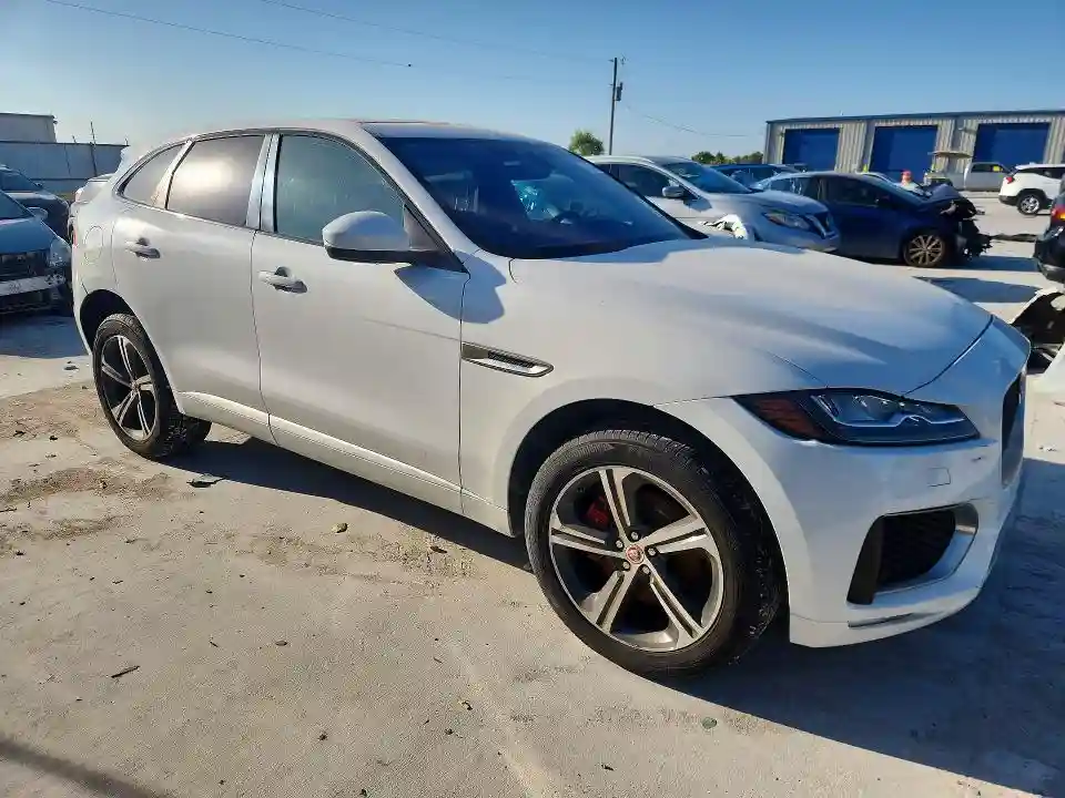 SADCM2FV3LA641324 2020 JAGUAR F-PACE-3