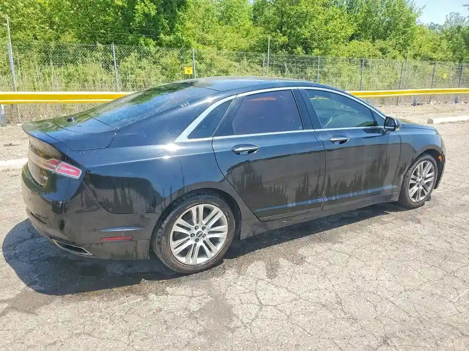 3LN6L2J9XGR634089 2016 LINCOLN MKZ-2
