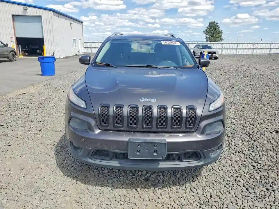 1C4PJLCB6GW297616 2016 JEEP GRAND CHEROKEE-4