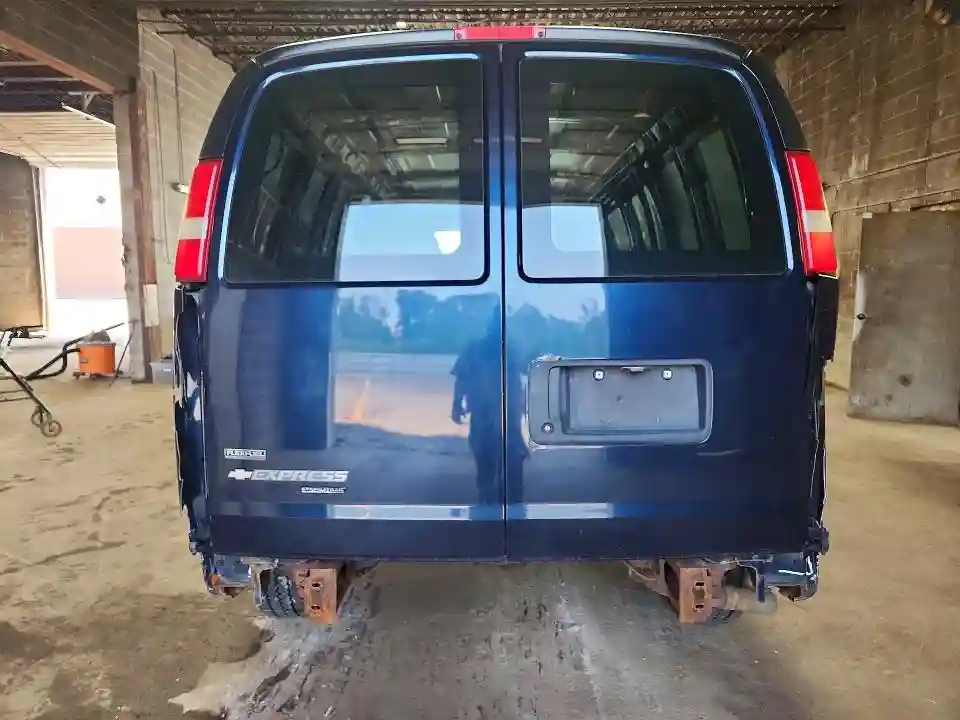 1GCZGTCA7B1118942 2011 CHEVROLET EXPRESS-5