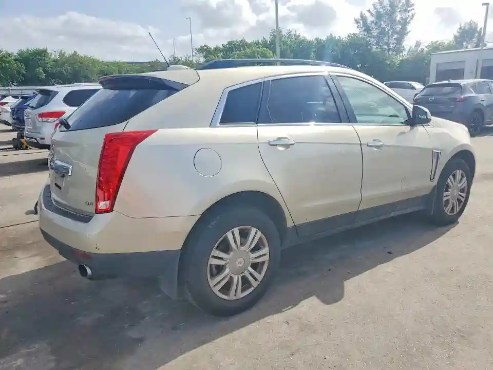 3GYFNAE32FS524959 2015 CADILLAC SRX-2