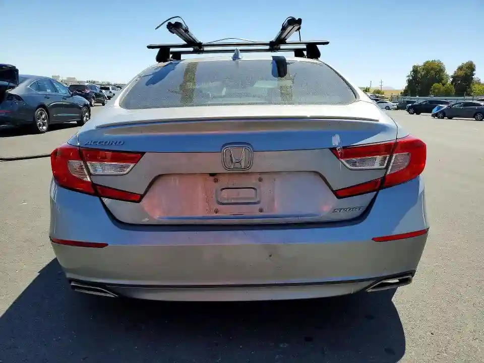 1HGCV1F35JA219572 2018 HONDA ACCORD-5