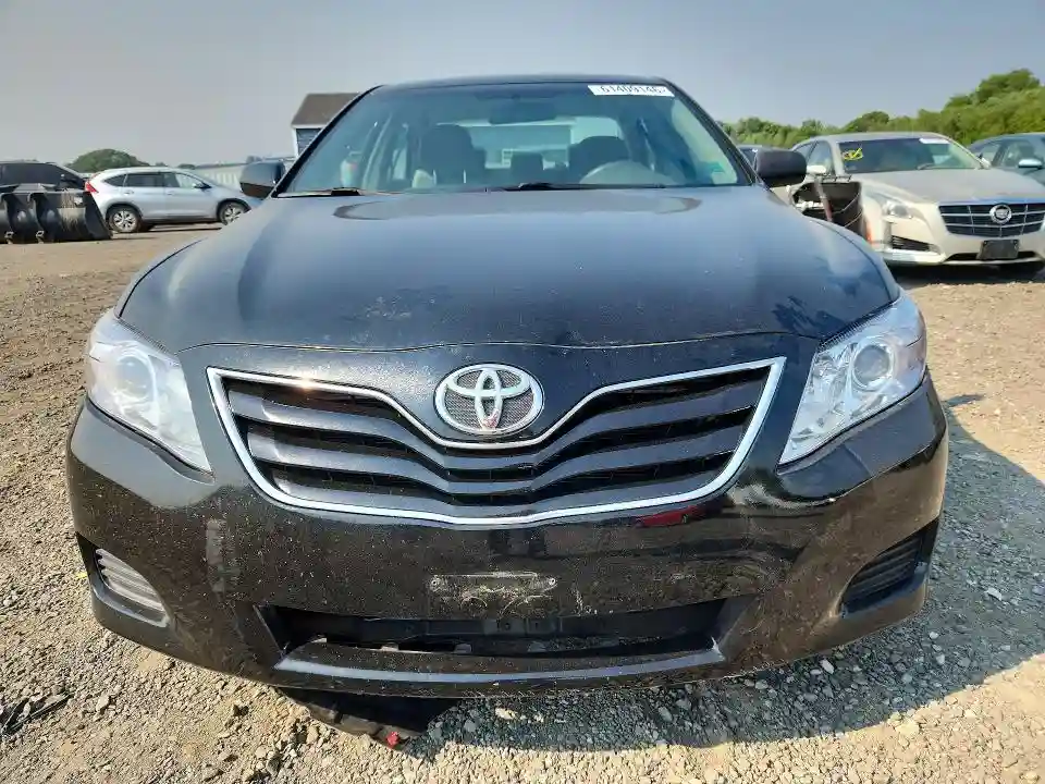 4T4BF3EK1BR211496 2011 TOYOTA CAMRY-4