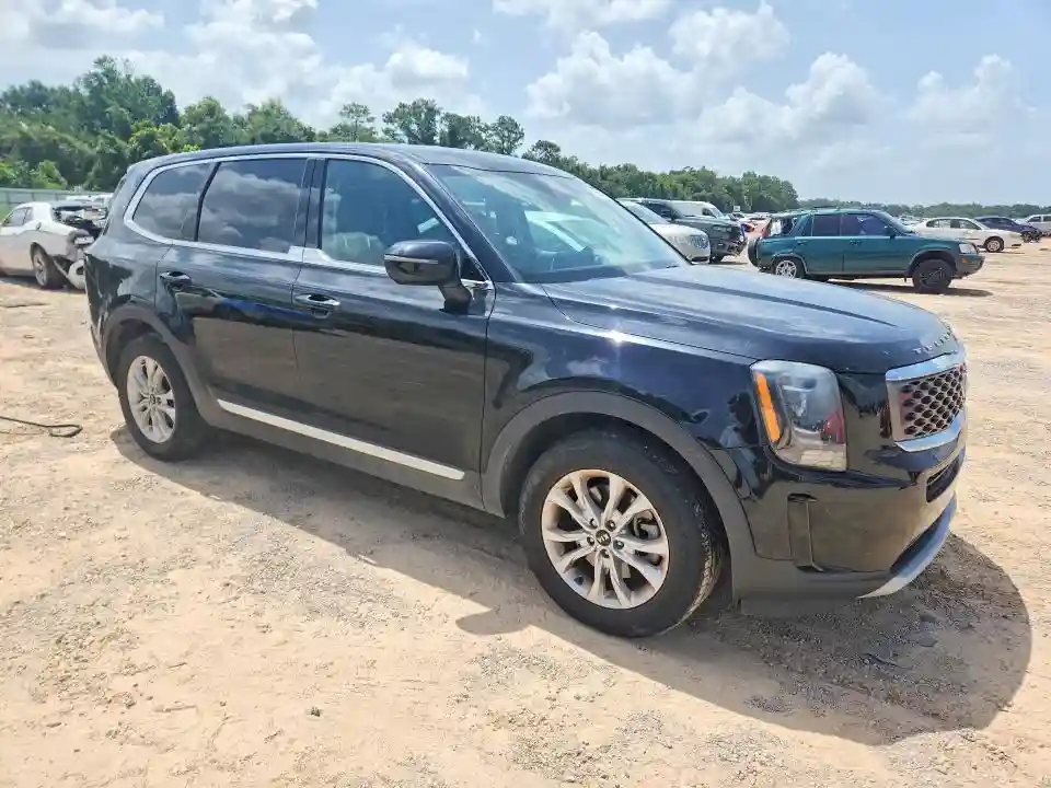 5XYP24HC2LG011093 2020 KIA TELLURIDE-3