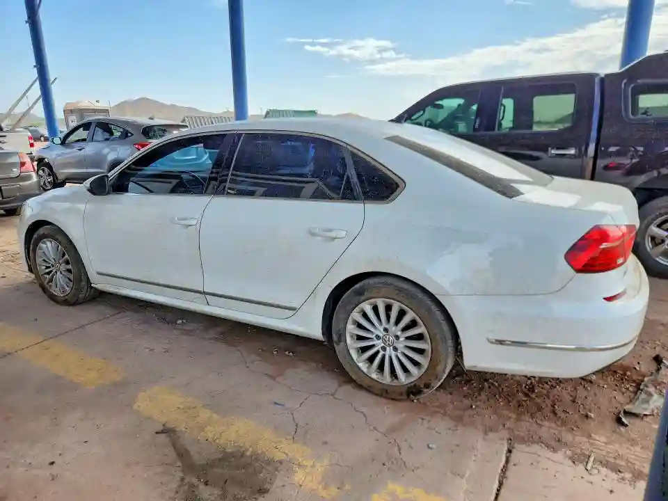 1VWBS7A36GC064876 2016 VOLKSWAGEN PASSAT-1