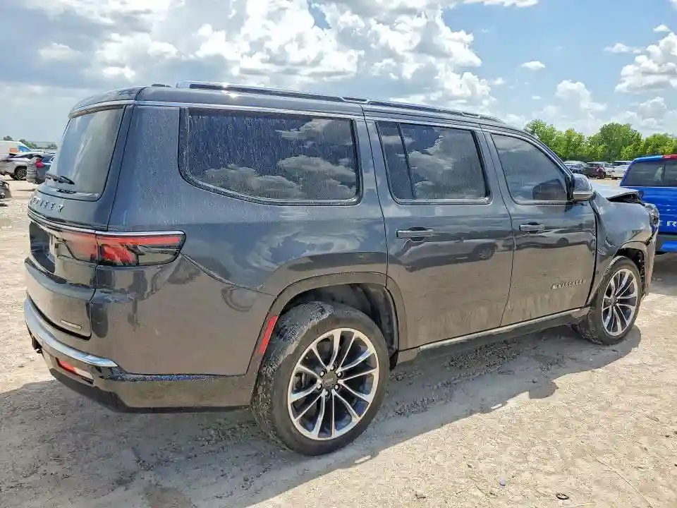 1C4SJUDT9NS206978 2022 JEEP WAGONEER-2
