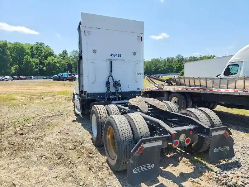 1FUJHTFW0KLKT2439 2019 FREIGHTLINER ALL OTHER-2