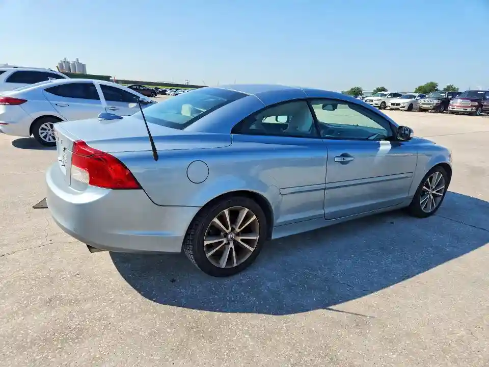 YV1672MC2DJ136839 2013 VOLVO C70-2
