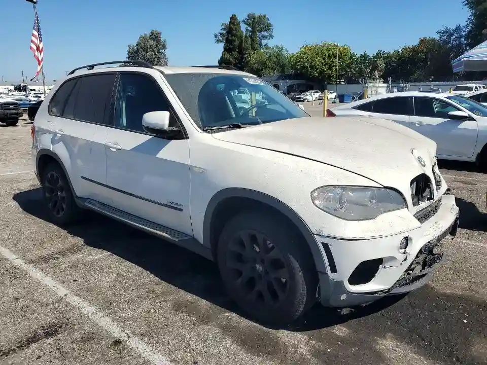 5UXZV4C57D0B06346 2013 BMW X5-3