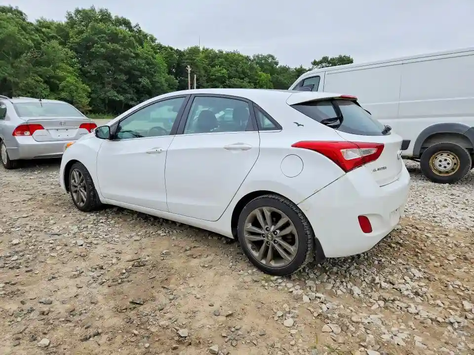 KMHD35LH3GU310410 2016 HYUNDAI ELANTRA-1