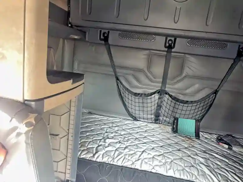 3AKJGLDR9HSHU4071 2017 FREIGHTLINER ALL OTHER-5