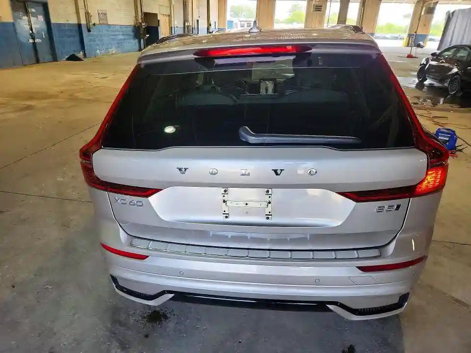 YV4M12RM1T1412763 2026 VOLVO XC60-5