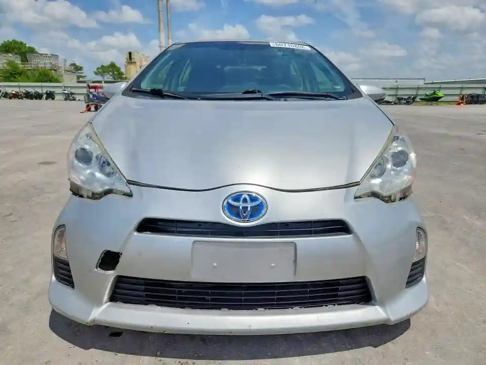 JTDKDTB37D1052473 2013 TOYOTA PRIUS-4