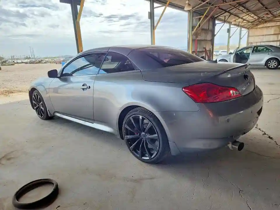 JN1CV6FE9AM351880 2010 INFINITI G37-1
