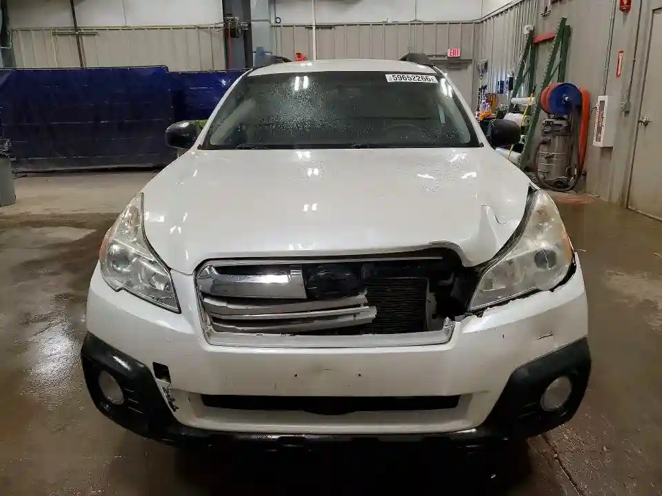 4S4BRBAC8E3241261 2014 SUBARU LEGACY-4