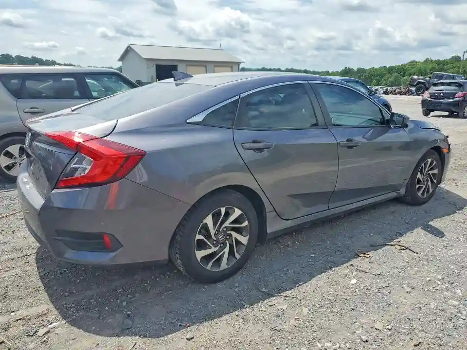 2HGFC2F72JH608862 2018 HONDA CIVIC-2