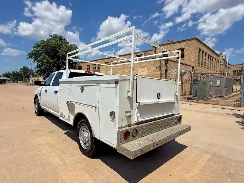 3C6UR4HJ7JG312963 2018 RAM 2500-2