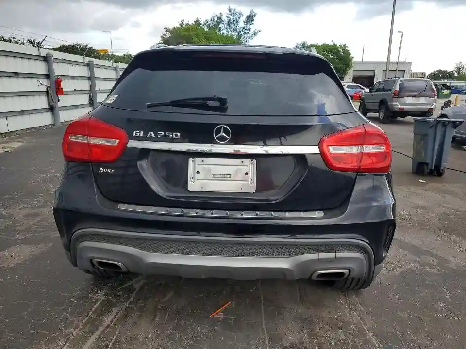 WDCTG4EB3FJ132757 2015 MERCEDES-BENZ GLA-CLASS-5