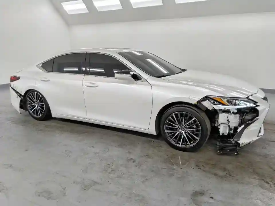 58ADA1C10SU067397 2025 LEXUS ES300-3