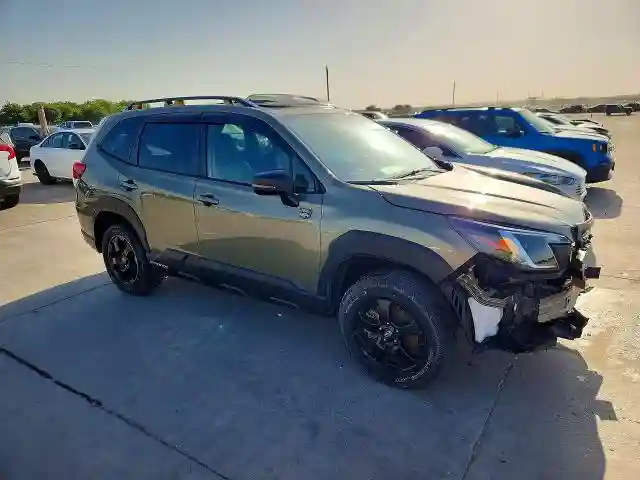 JF2SKAMC5NH445888 2022 SUBARU FORESTER-3
