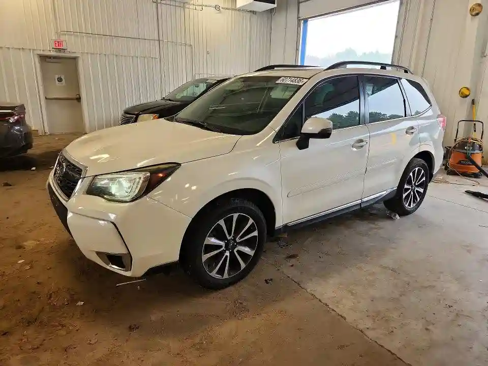 JF2SJGWC0JH458593 2018 SUBARU FORESTER-0