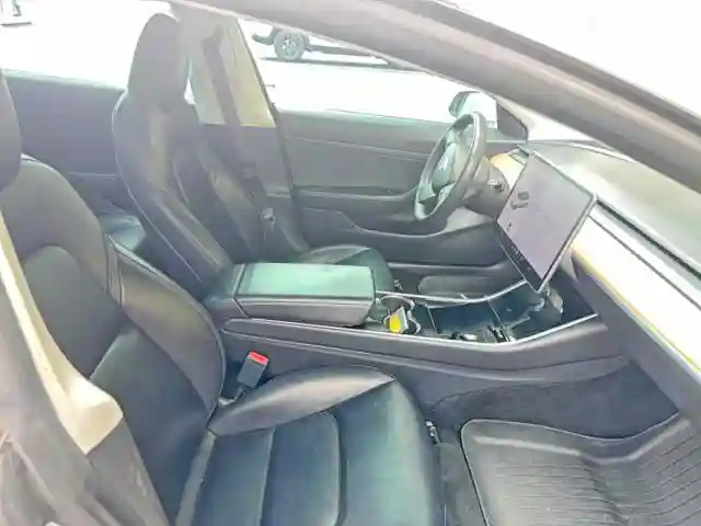 5YJ3E1EA3LF799963 2020 TESLA MODEL 3-4