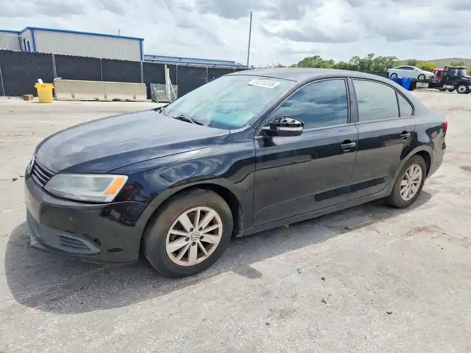 3VWDP7AJ9CM411943 2012 VOLKSWAGEN JETTA-0