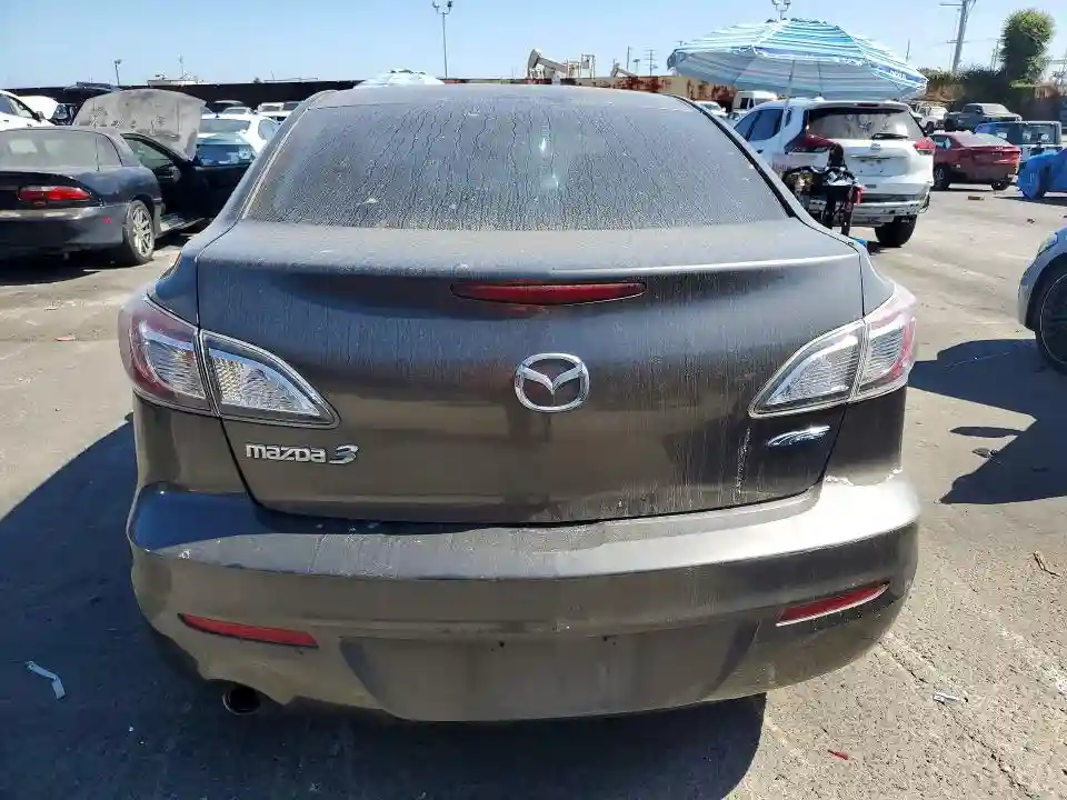 JM1BL1V83C1607528 2012 MAZDA 3-5