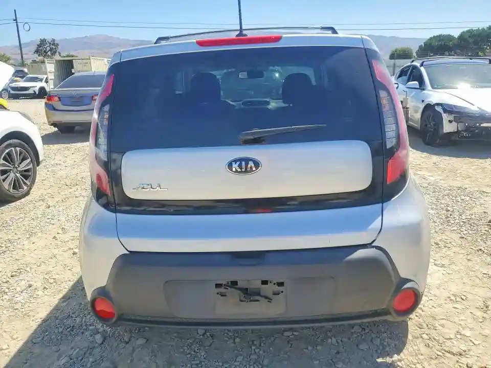 KNDJN2A28G7858979 2016 KIA SOUL BASE-5