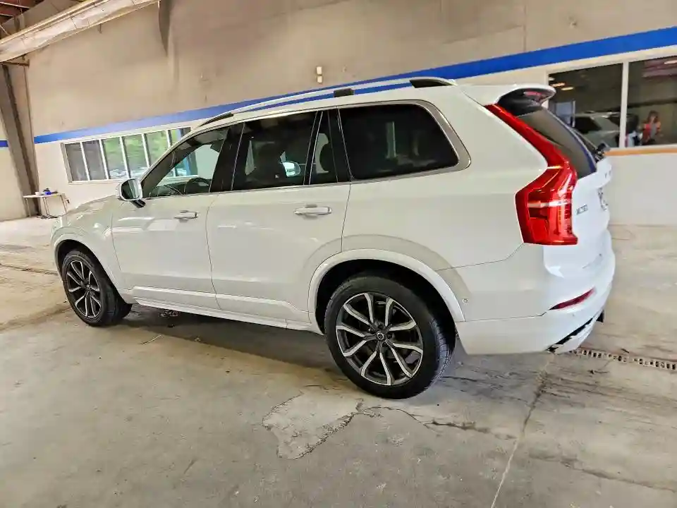 YV4A22PK0H1111653 2017 VOLVO XC90-1
