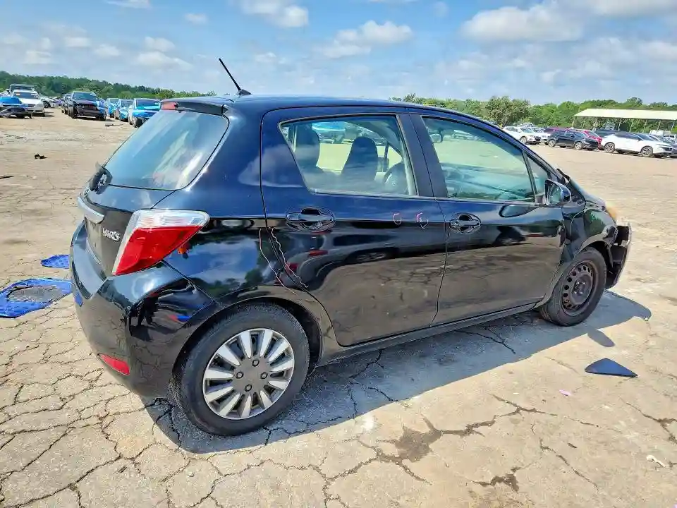 JTDKTUD3XCD531375 2012 TOYOTA YARIS 5-DO-2